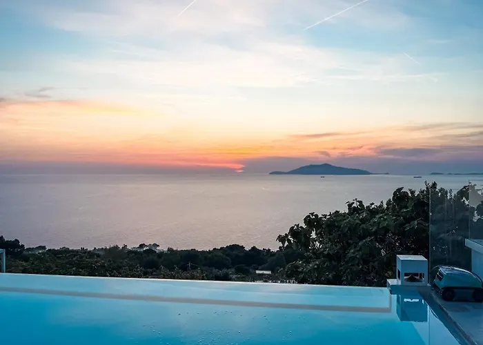 Azzurro Capri 4*